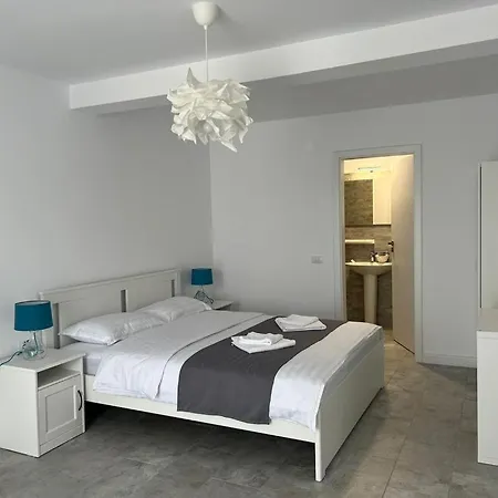 Vama Blue 3*